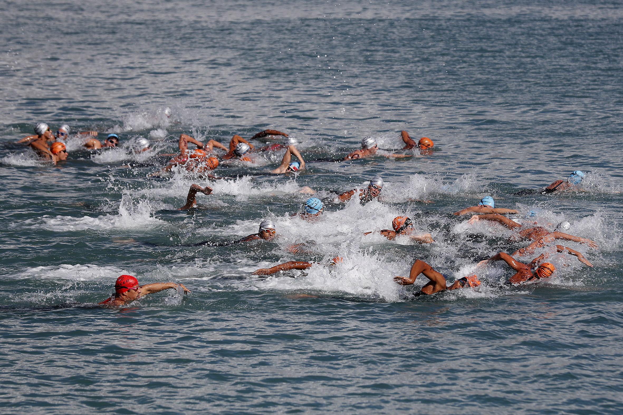 Como nadar uma distância maior na Maratona Aquática?