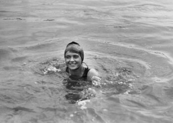 Mercedes Gleitze: a primeira a nadar o Estreito de Gibraltar