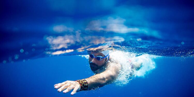 Desafio à nado da Tunísia à Sicília