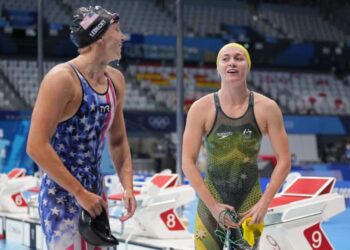 Estados Unidos e Austrália seguem empatados em ouros na natação olímpica