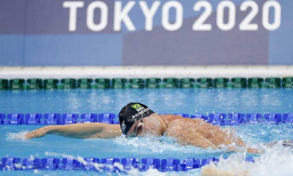 Veja a evolução dos tempos de Fernando Scheffer nos 200m livre a cada ano