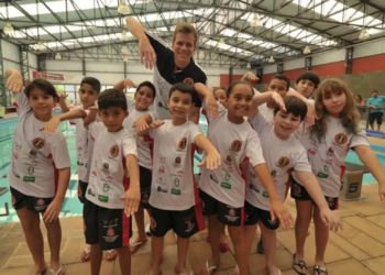 Cesar Cielo planeja montar escolinha de natação no interior de São Paulo