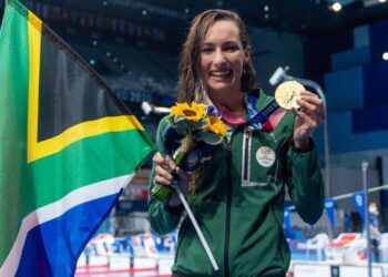 Apresentando a nova recordista mundial dos 200m peito