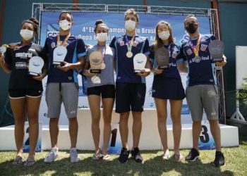 Viviane Jungblut vence duas provas no Brasileiro de águas abertas