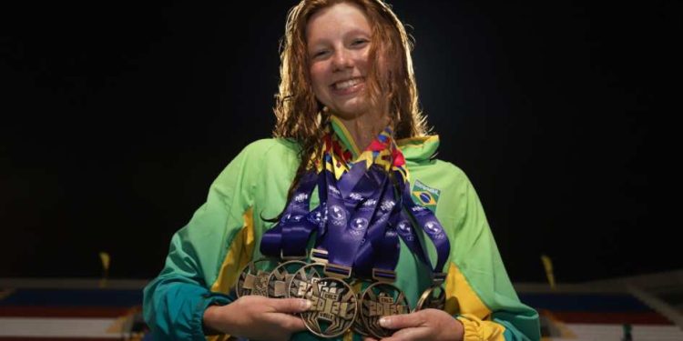 Natação brasileira conquista 40 medalhas nos Jogos Pan-Americanos Júnior