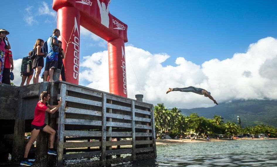 Artur Pedroza e Isabela Perroni triunfa no XTERRA Swim Challenge de Ilhabela