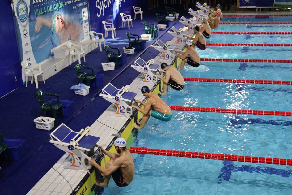 El equipo norte portugués ganó la competición de canal de natación celebrada en España