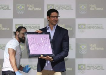 Gustavo Borges entra para o Hall da Fama do COB