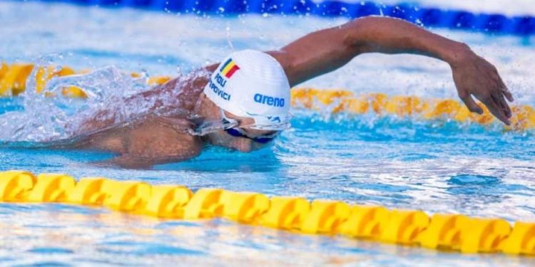 David Popovici segue fazendo história: 1min42s97 nos 200m livre!