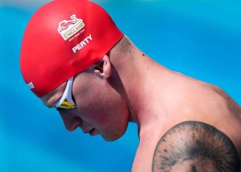 Por que Adam Peaty perdeu os 100m peito no Commonwealth Games?