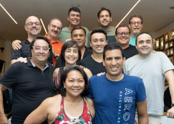 Brasileiros que completaram o Canal da Mancha se reúnem em São Paulo