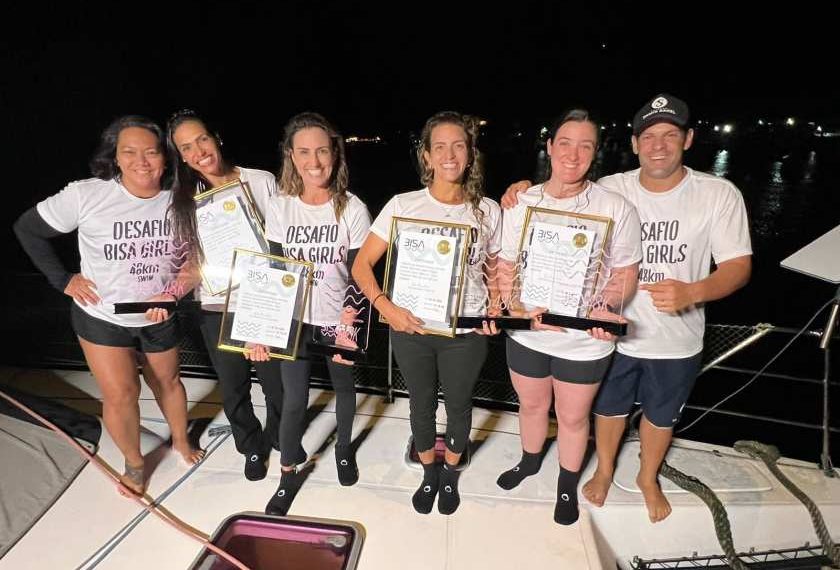 Quarteto feminino conclui os 48 km do Swim BISA