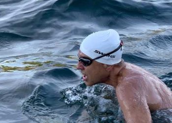 Ricardo Mendes completa ultramaratonas no estilo peito