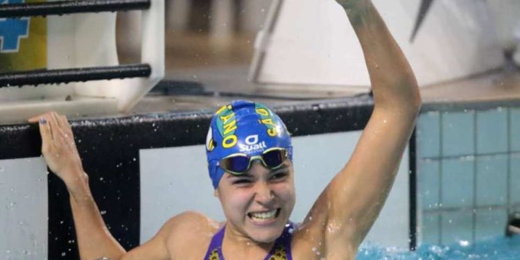 Ana Julia Amaral bate o mais antigo recorde Brasileiro de categoria do Infantil II