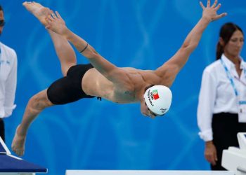 Diogo Ribeiro 10º e Gabriel Lopes 16º nas meias-finais do Mundial