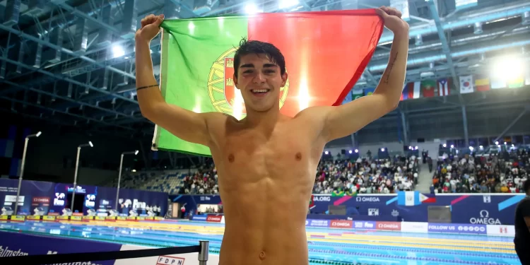 Diogo Ribeiro conquista a primeira medalha de Portugal em Mundiais!
