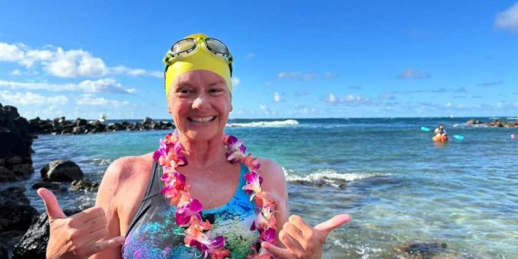 Alessandra Cima é a primeira brasileira a concluir a Travessia do Canal de Molokai