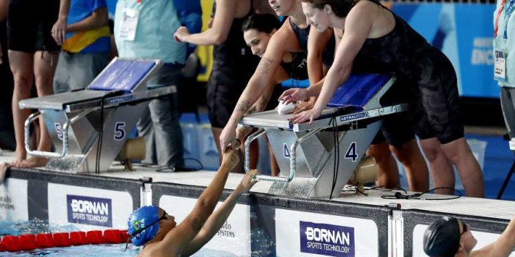 Brasil abre Pan com seis medalhas e título de Cachorrão e do 4x100m livre