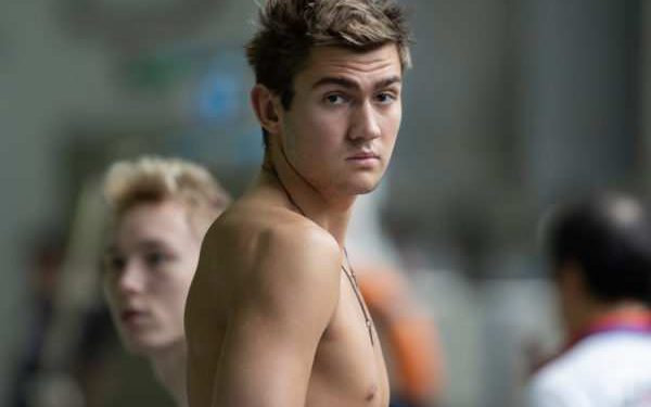 Véspera do início do campeonato russo de piscina curta, Kliment Kolesnikov recusa nadar como neutro.