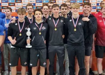 Tiago Gomes bate recorde brasileiro de categoria 200 borboleta de Léo de Deus depois de 16 anos