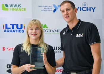 Antes tarde do mais tarde, Ruta Meylutyte recebe prêmio de melhor nadador européia de 2022