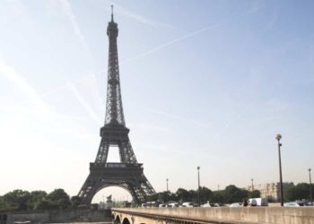 Preços da hospedagem em Paris para abertura dos jogos disparam: 300%