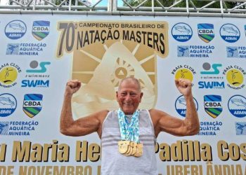 Destaque da natação masters de 2023 estava no programa Domingo Espetacular da Record