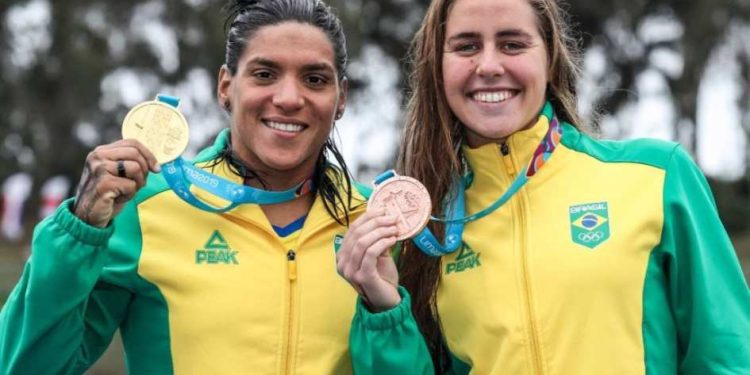 Paris será a terceira vez que o Brasil terá duas mulheres na prova dos 10k de águas abertas.