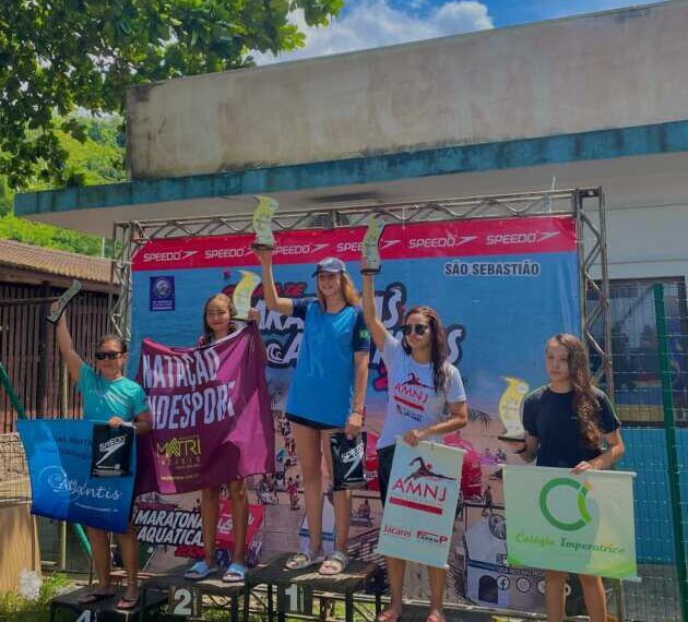 Vitoria Farabulini e Eduardo Fink vencem no Circuito Maratonas Aquáticas