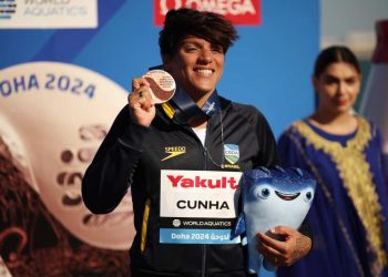 Ana Marcela é bronze no Mundial e chega a 17 medalhas