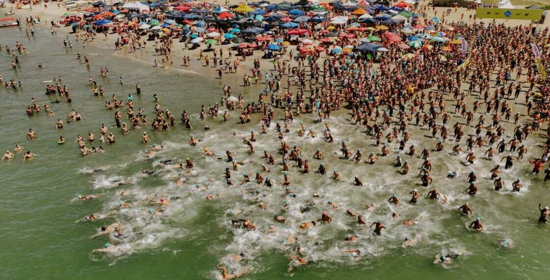 Henrique Figueirinha e Vitoria Farabulini vencem a prova Challenge do Circuito Mares Caraguá