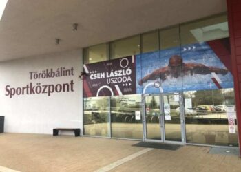 Na Hungria, Laszlo Cseh já tem uma piscina em seu nome