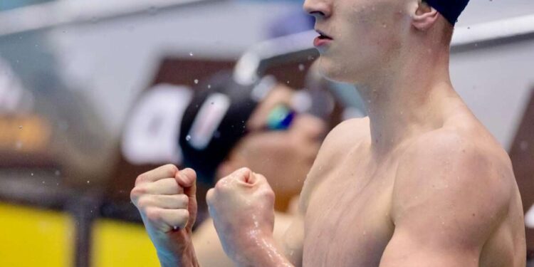 Lukas Martens assusta o recorde mundial dos 400m livre 3:40.33 no Campeonato Alemão