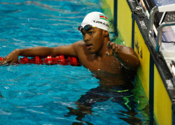 A longa entrevista de Renzo TJon-a-Joe explicando a decisão de deixar o Suriname para os Países Baixos