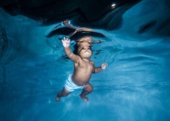 Florida aprova lei que dá aulas gratuitas de natação no combate ao afogamento infantil