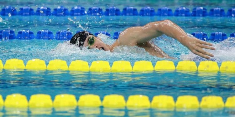 China termina seletiva olímpica com previsão de 30 nadadores em Paris