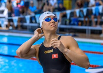 Siobhan Haughey quebra recorde de 16 anos e Kristof Milak pede invencibilidade nos 200 borboleta