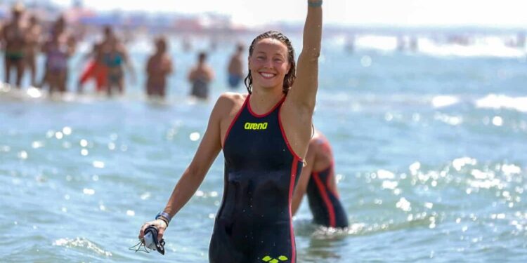 Nadadora olímpica Leonie Beck está confirmada no Swim GP em Portugal
