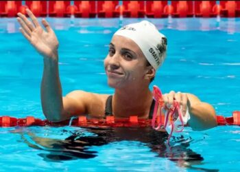 Veja o recorde mundial dos 100m costas de Regan Smith na seletiva americana