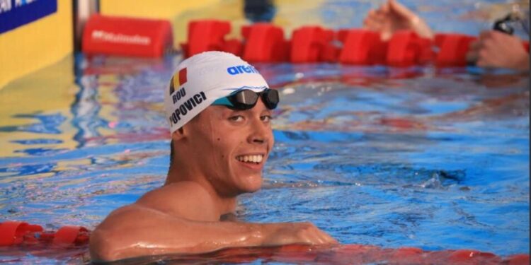 David Popovici vence 100m livre com terceiro melhor tempo da história 46.88