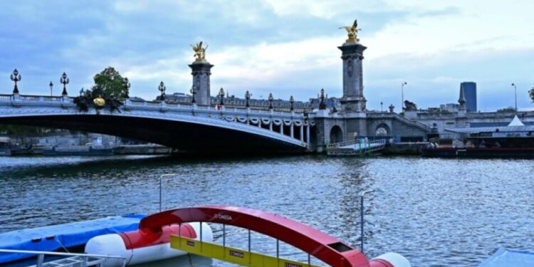 57 na maratona aquática de Paris, 13 usam o critério da piscina incluindo Guilherme Costa