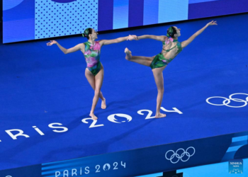 Dueto chinês é ouro em Paris