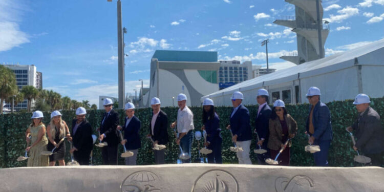 Lançada a pedra fundamental do novo Internacional Swimming Hall of Fame