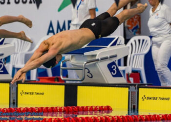Tiago Fonseca Gomes bate recorde brasileiro de categorias 400m livre Piscina Curta Júnior I