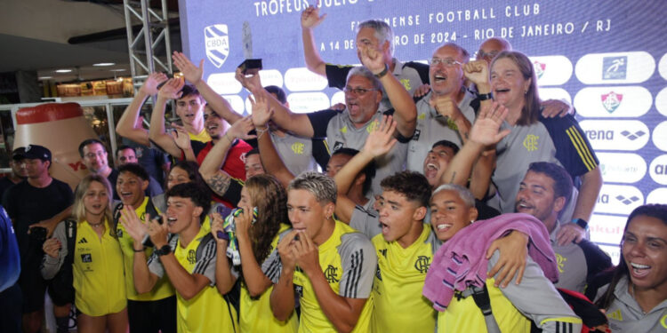 Flamengo e Corinthians são campeões dos troféus Julio de Lamare e Daltely Guimarães