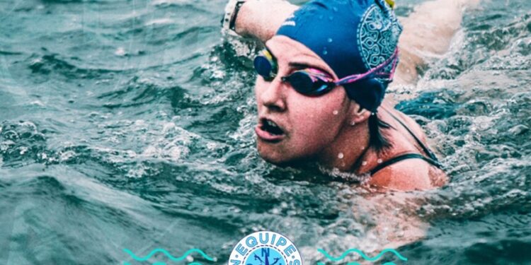 Equipe Navegantes: nadando no mar para celebrar aniversário!