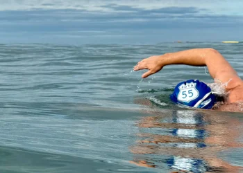 Rota55 realiza 3ª Travessia contemplativa de 3km entre Juquehy e Barra do Sahy