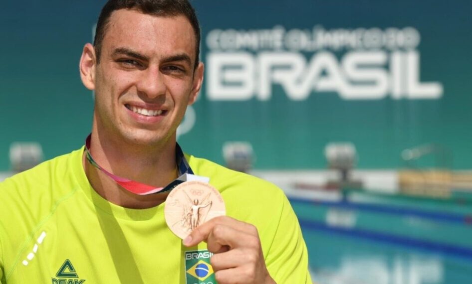 Fernando Scheffer agora é Time Fabíola Molina