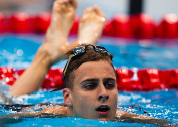 Búlgaro Josif Miladinov, 21 anos, quarto nadador para o Enhanced Game