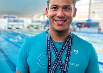 Nadador brasileiro vence ultramaratona aquática na Croácia